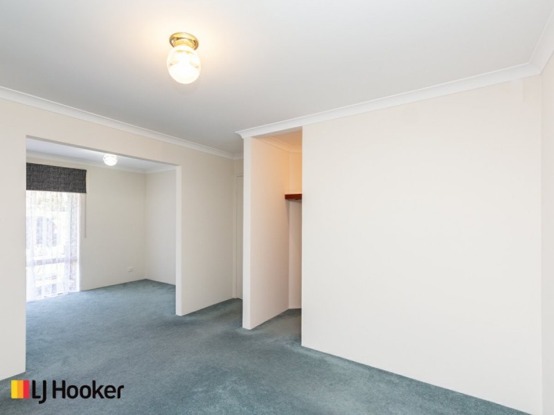 5 Barrul Place, Thornlie WA 6108