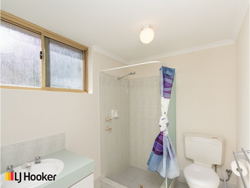 5 Barrul Place, Thornlie WA 6108