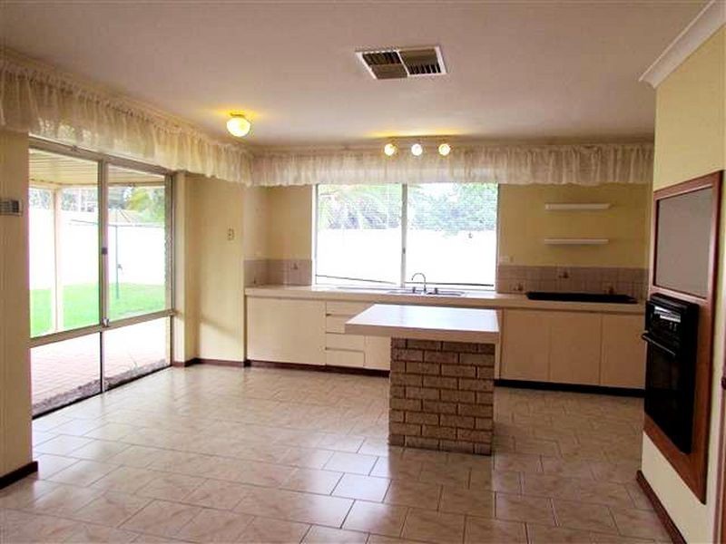 21 Tippett Court, Willetton WA 6155