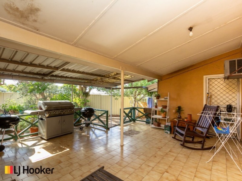 36 Mclean Street, Melville WA 6156