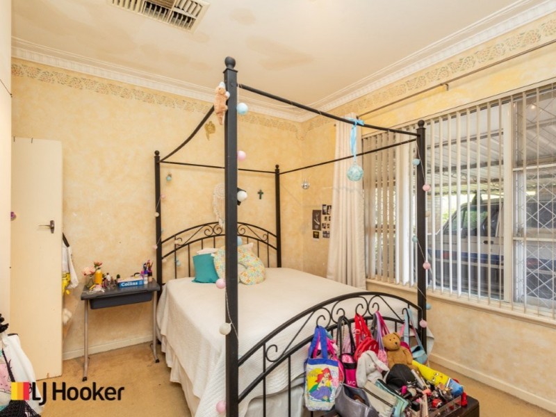 36 Mclean Street, Melville WA 6156