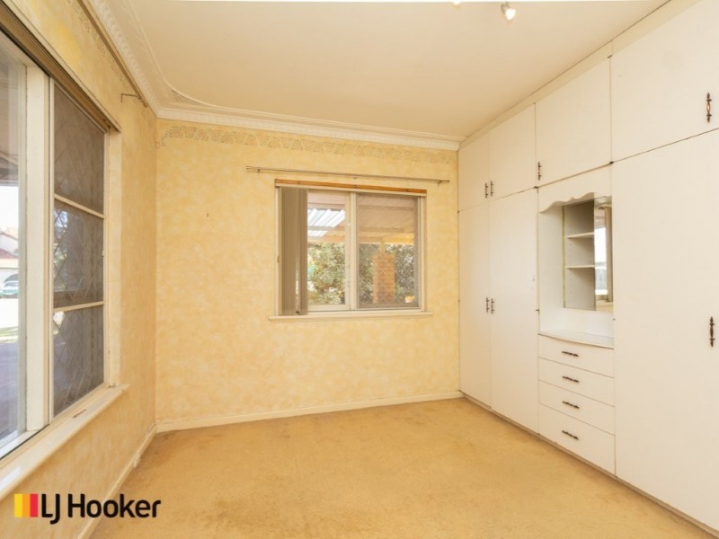 36 Mclean Street, Melville WA 6156