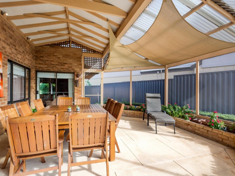 18 Rana Court, Willetton WA 6155