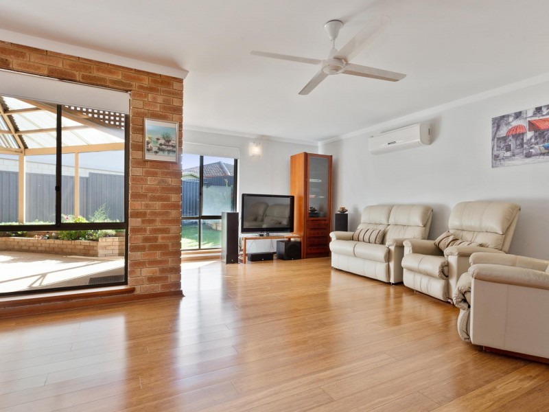 18 Rana Court, Willetton WA 6155