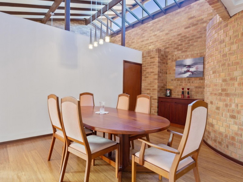 18 Rana Court, Willetton WA 6155