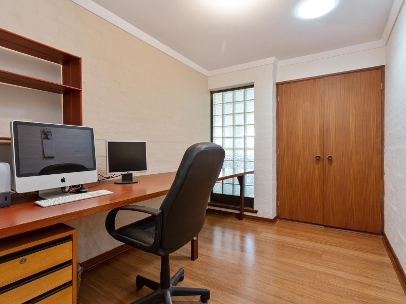 18 Rana Court, Willetton WA 6155