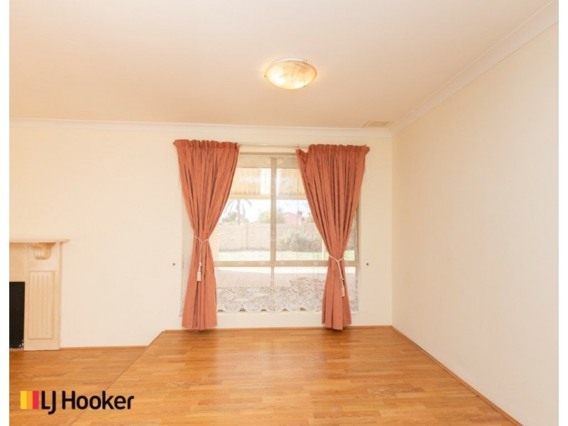 1 Daly Court, Leeming WA 6149