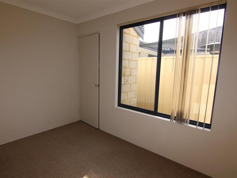 3/24 Windemere Crescent, Nollamara WA 6061