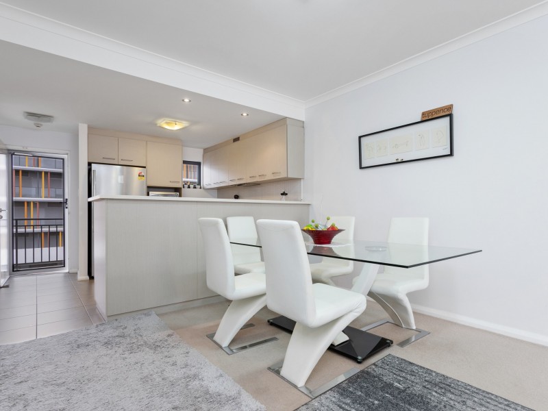 55/9 Linkage Ave, Cockburn Central WA 6164