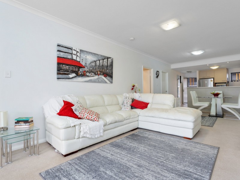 55/9 Linkage Ave, Cockburn Central WA 6164