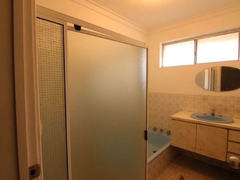 25 Newenden Street, Maddington WA 6109