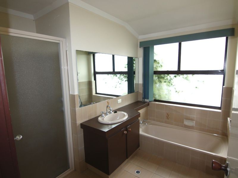 14 Drysdale Street, Shelley WA 6148