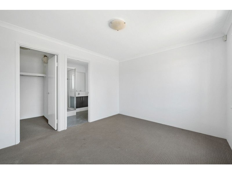 4/54 Sixth Road, Armadale WA 6112