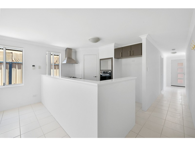 4/54 Sixth Road, Armadale WA 6112