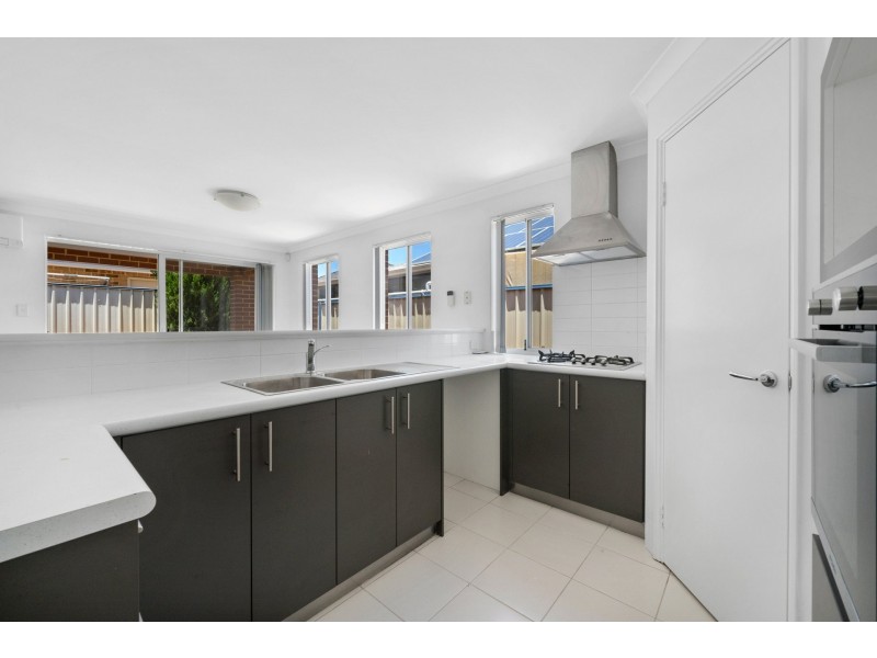 4/54 Sixth Road, Armadale WA 6112