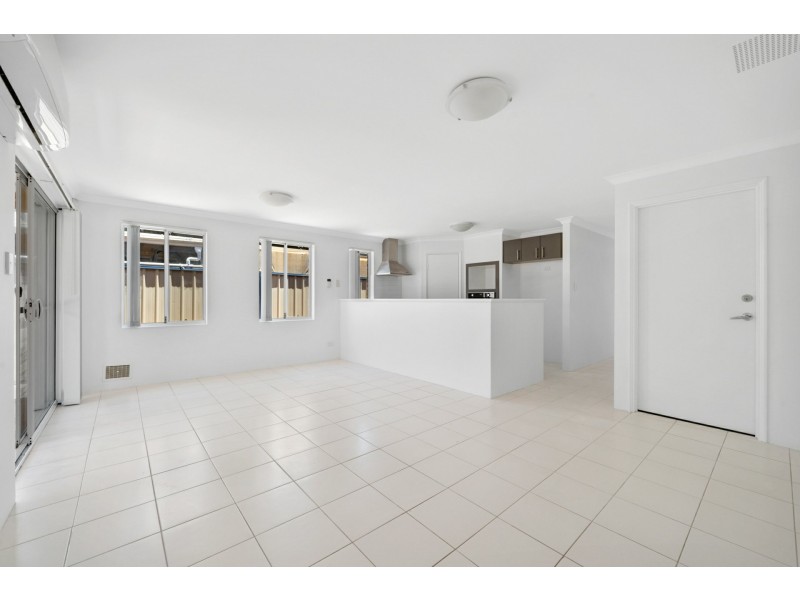 4/54 Sixth Road, Armadale WA 6112