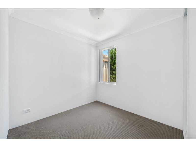 4/54 Sixth Road, Armadale WA 6112