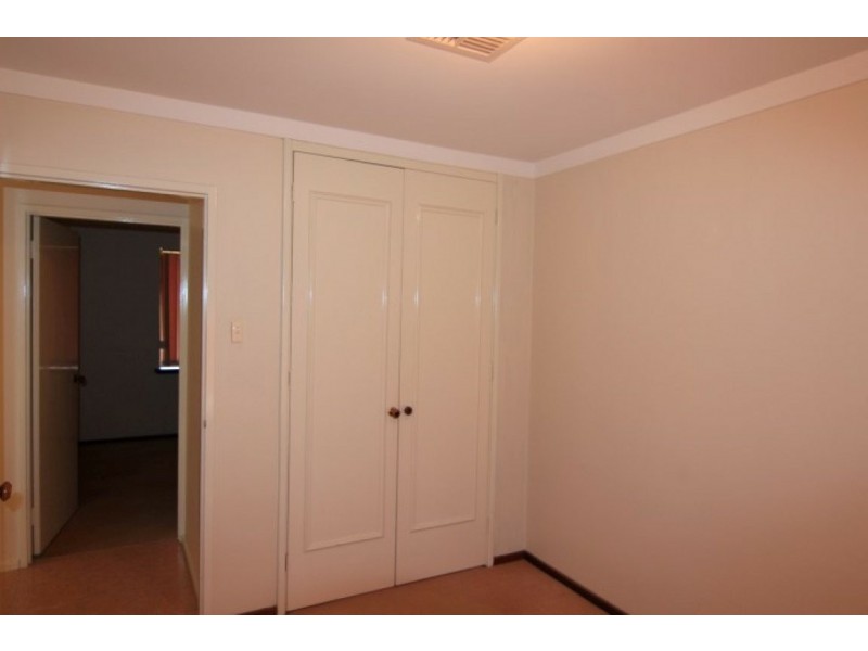 5 Merley Way, Parkwood WA 6147