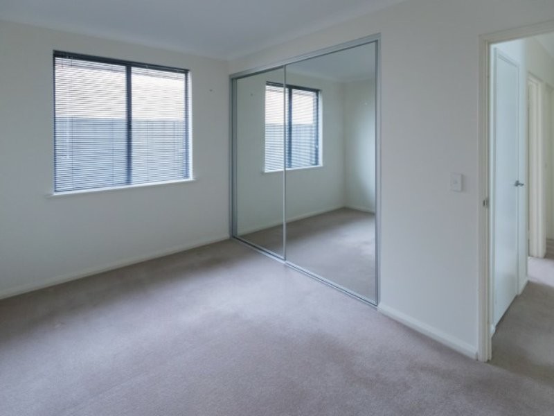 7a Florizel Street, Coolbellup WA 6163