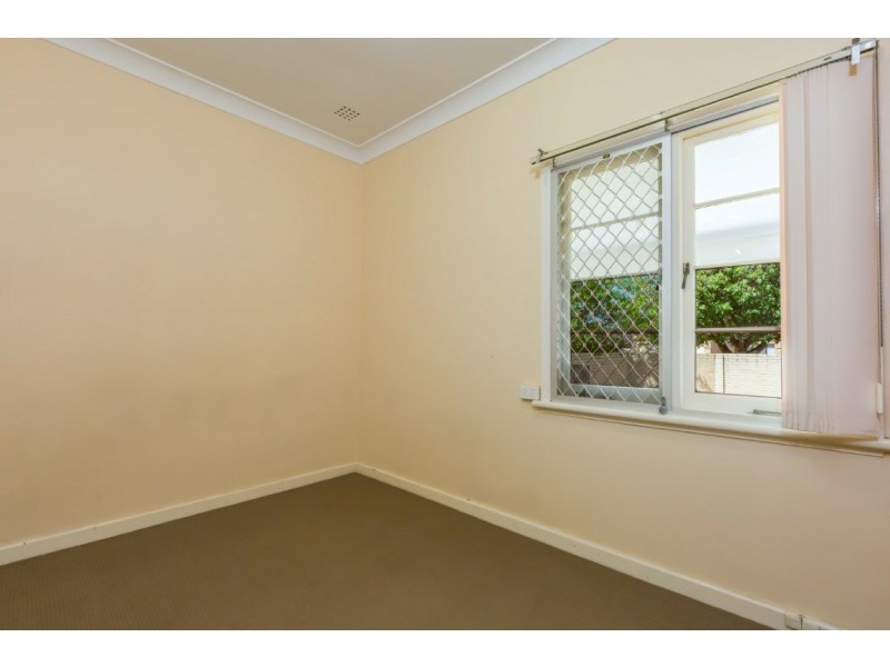 34 Pether Road, Manning WA 6152