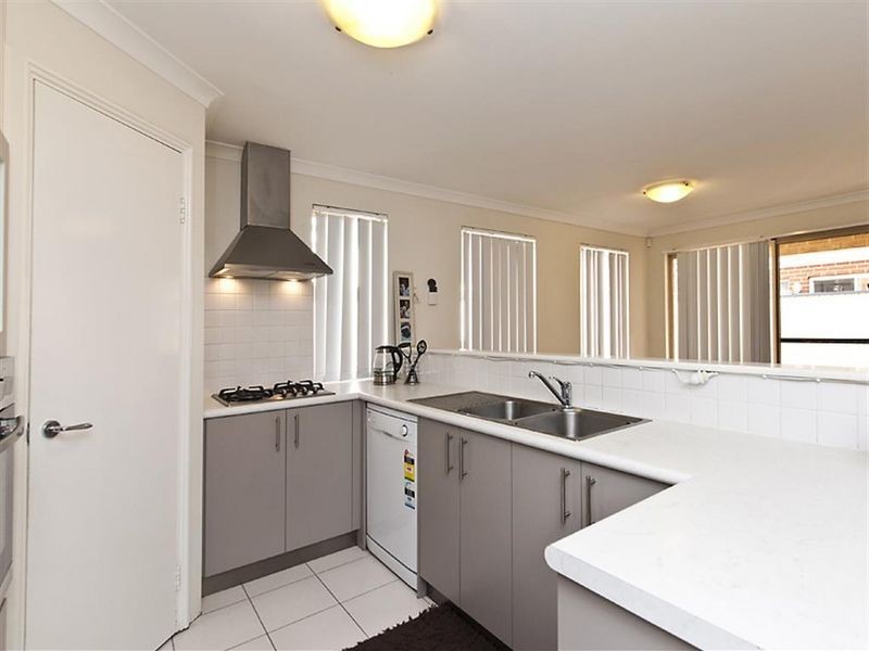 9/54 Sixth Road, Armadale WA 6112