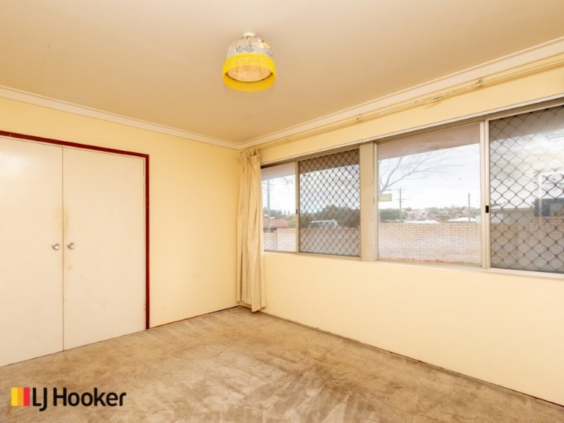 1 Gurney Road, Spearwood WA 6163