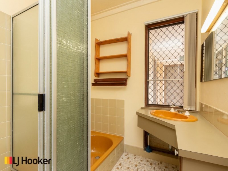 1 Gurney Road, Spearwood WA 6163