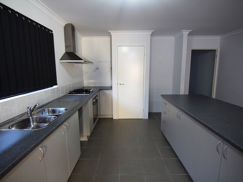 131 Price Parkway, Bertram WA 6167