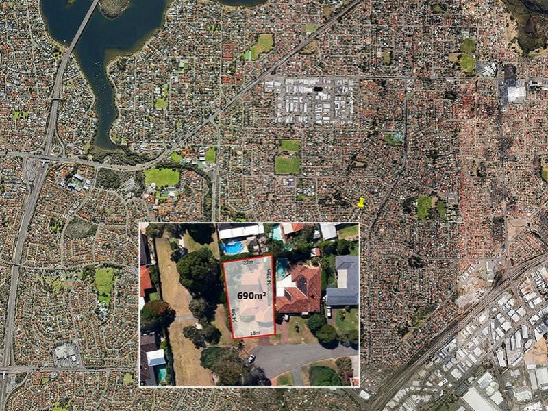 37 Ghost Gum Rd, Willetton WA 6155