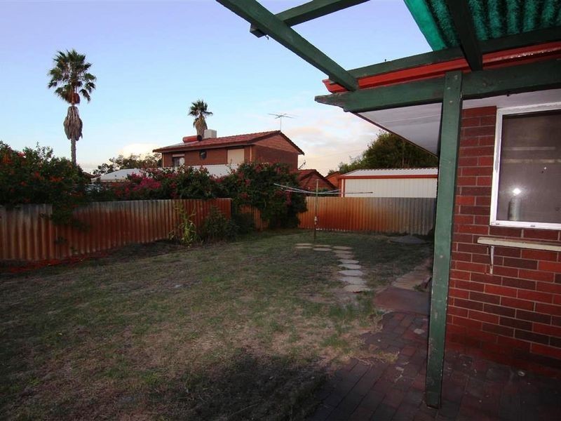 9 Torridon Avenue, Parkwood WA 6147