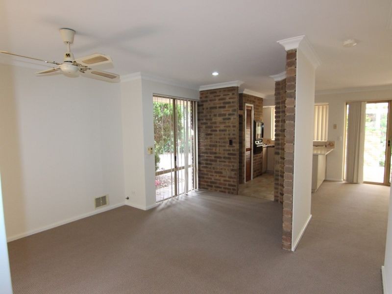 24 Scouler Way, Bateman WA 6150