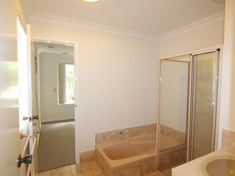 24 Scouler Way, Bateman WA 6150