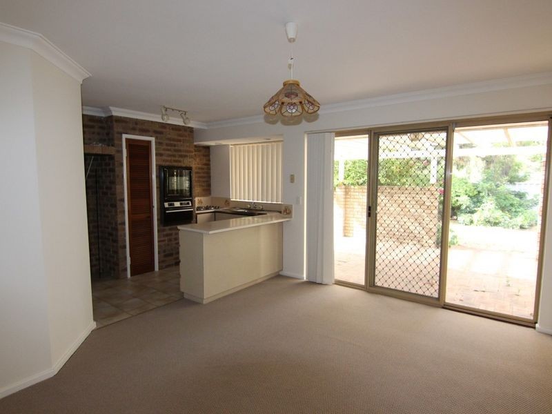 24 Scouler Way, Bateman WA 6150