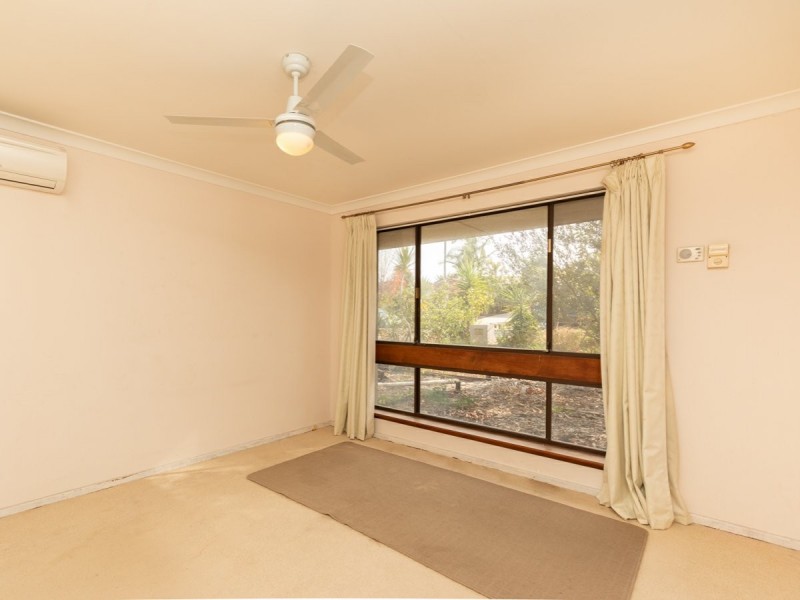 14 Benzie Way, Parkwood WA 6147