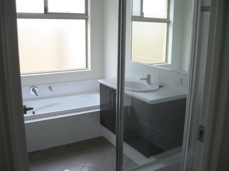 Unit 10/54 Sixth Road, Armadale WA 6112