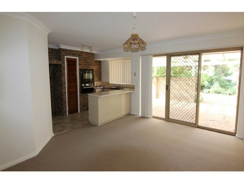 24 Scouler Way, Bateman WA 6150