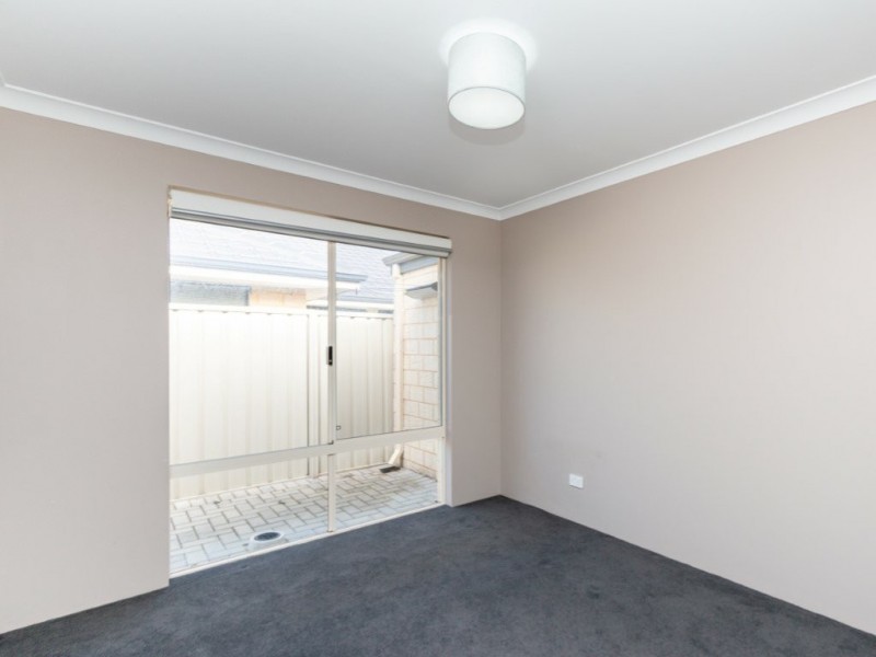 3b Padua Road, Piara Waters WA 6112