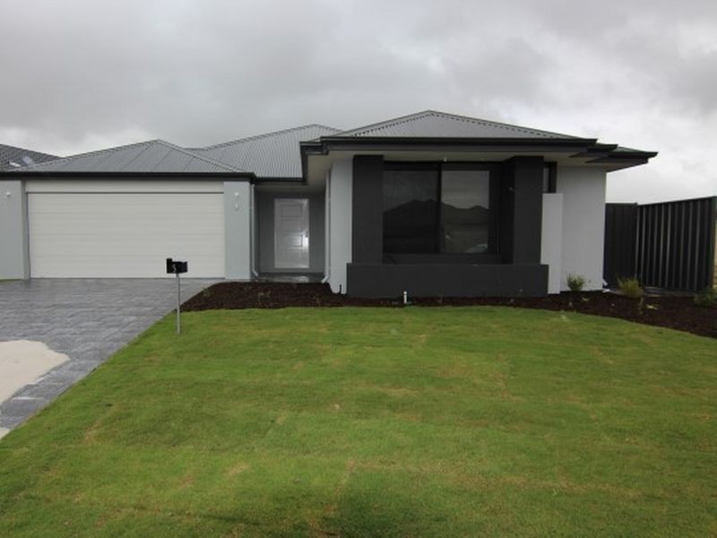 5 Flindell Way, Piara Waters WA 6112