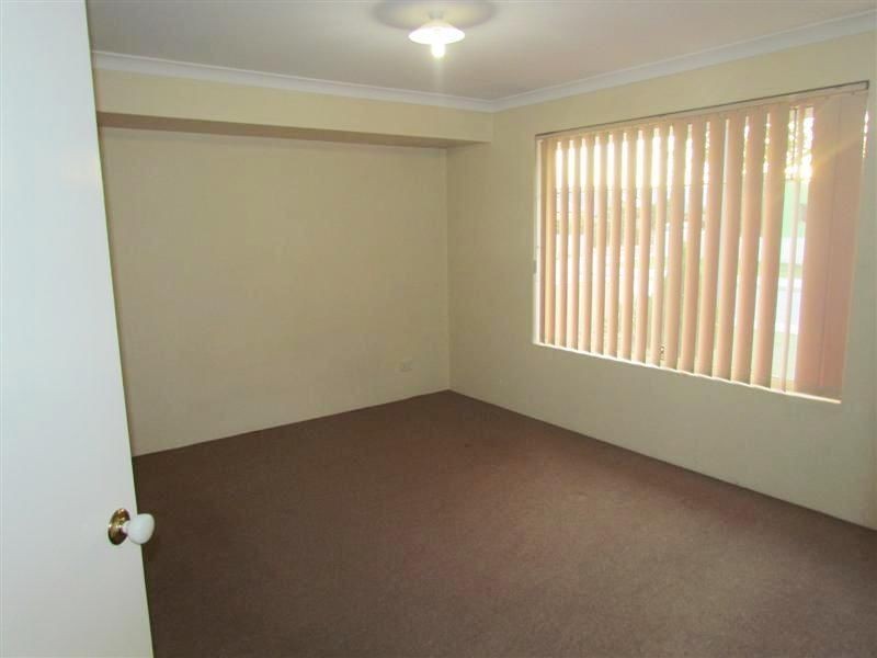 258 Fraser Road North, Canning Vale WA 6155