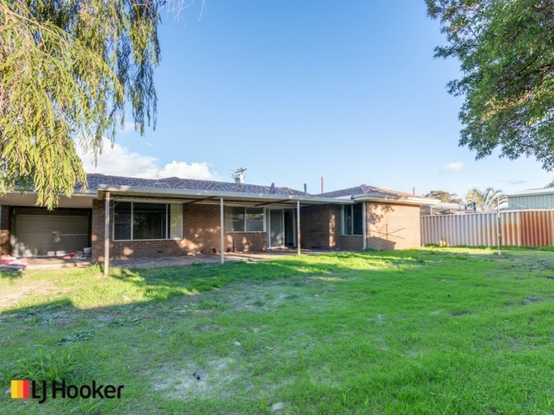 12 Periwinkle Way, Parkwood WA 6147