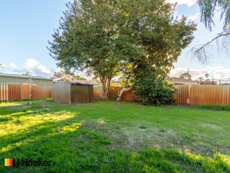 12 Periwinkle Way, Parkwood WA 6147