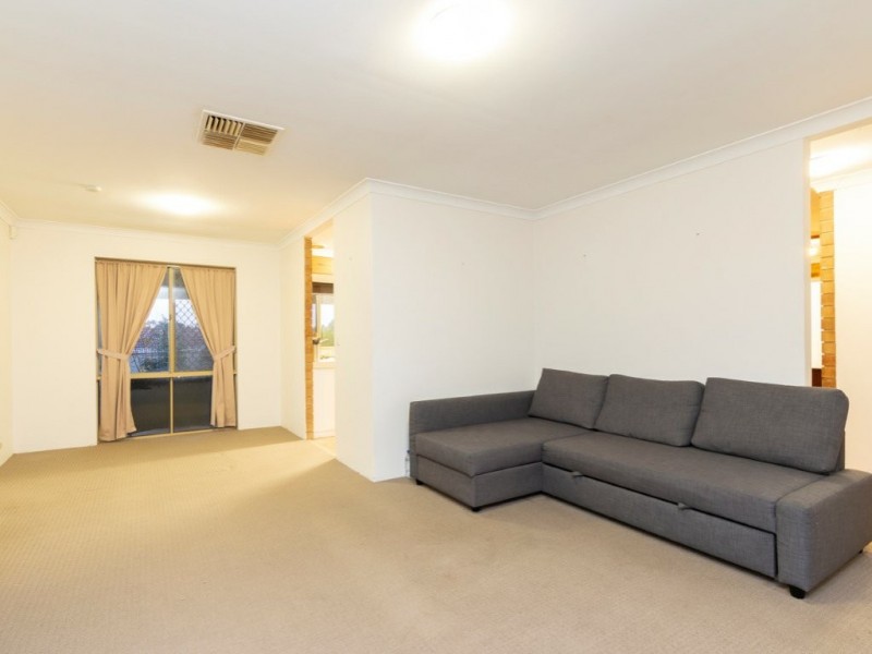 91 Elderberry Drive, South Lake WA 6164