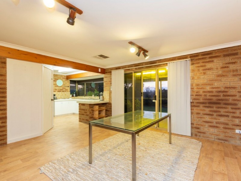 91 Elderberry Drive, South Lake WA 6164