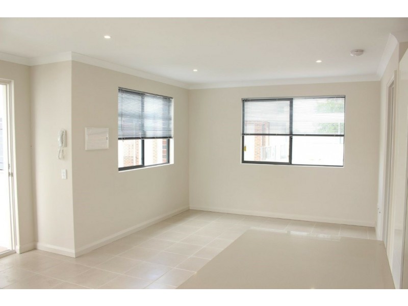 Unit 35/148 Wharf Street, Cannington WA 6107