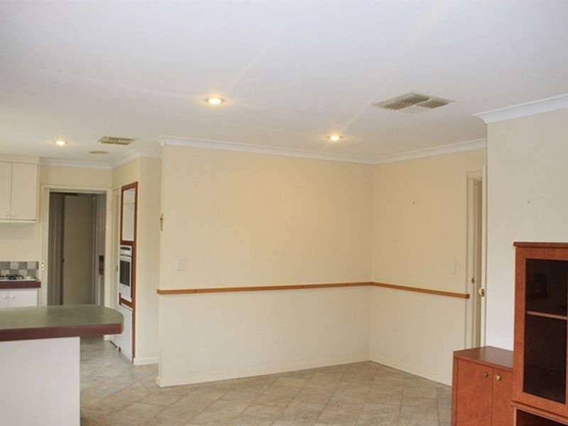68B Towncentre Drive, Thornlie WA 6108