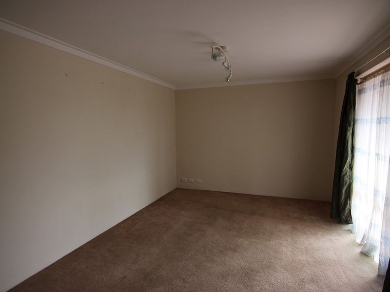 5 Panax Court, South Lake WA 6164