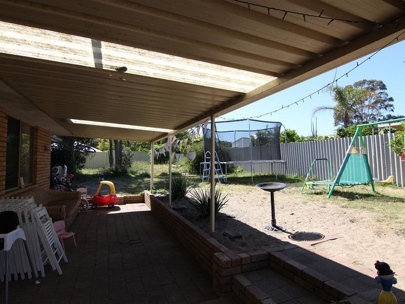 5 Panax Court, South Lake WA 6164