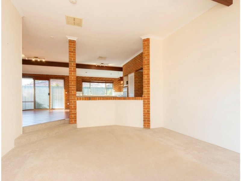 7 Gavin Court, Parkwood WA 6147