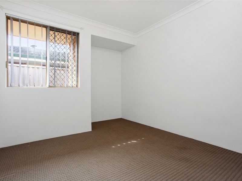 16a Labyrinth Way, South Lake WA 6164