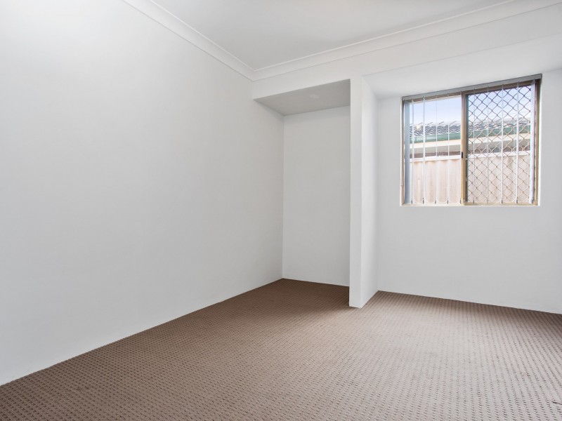 16a Labyrinth Way, South Lake WA 6164